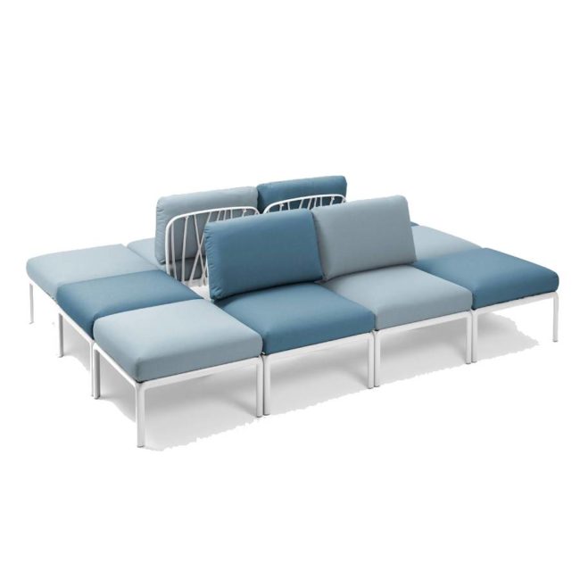 combinación de puf y 4 elementos centrales del sofá modular