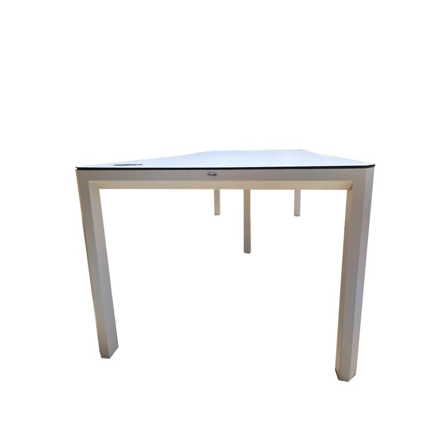 LILLE table HPL by Hartman® lateral view