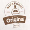 Delantal de Alfa. Diseño moderno y elegante, está confeccionado en algodón puro para que sea cómodo, práctico y fácil de lavar. De Tropen es el distribuidor oficial de Alfa en España