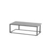 Mesa Centro Montigo de 4SO Hecha de aluminio pintado en carbón mate y tablero de piedra pulverizada en diversos tonos de gris. Encuéntrala en De Tropen al mejor precio. Compra online segura y envío rápido.