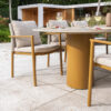Colorado dining table from 4 Seasons Outdoor. Find it at the largest store for outdoor furniture, terraces and gardens: De Tropen! And at the best price!