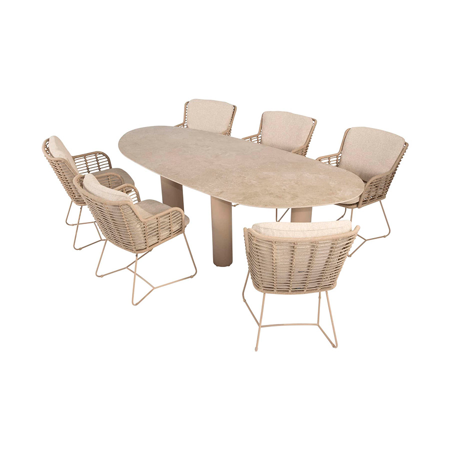 Comedor Estate Fabrice para terraza o jardín de Taste 4 Seasons Outdoor. Encuéntralo en la mayor tienda de muebles de exterior: De Tropen ¡y al mejor precio!