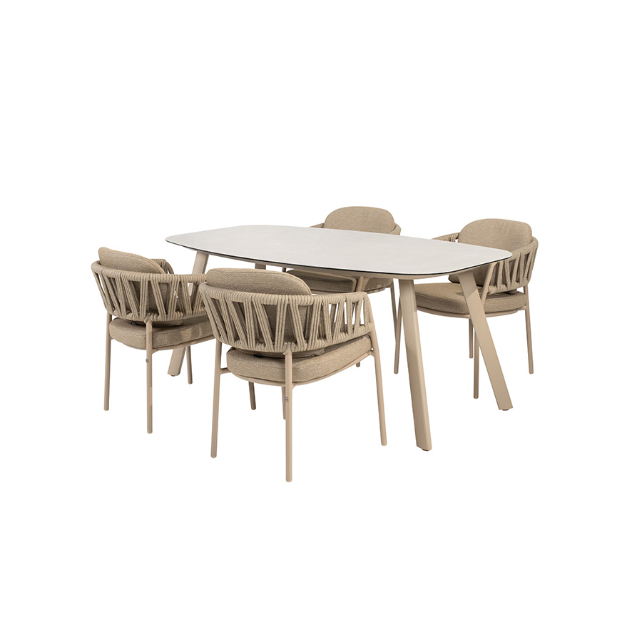 Manolo 180 Calma garden dining set for your patio or outdoor space by Taste 4 Seasons Outdoor. Find it at the largest outdoor and garden furniture store: De Tropen – and at the best price!