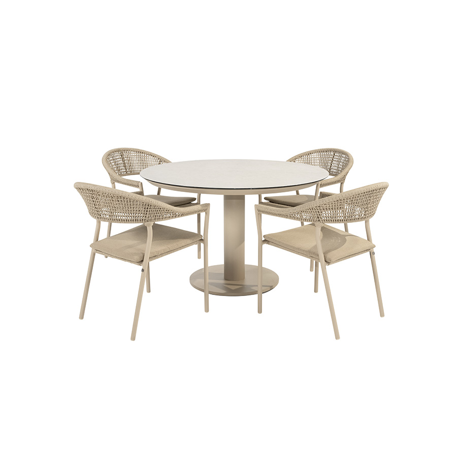 Comedor jardin Sarah Sienna para terraza o exterior de Taste 4 Seasons Outdoor. Encuéntralo en la mayor tienda de muebles de exterior, terraza y jardín: De Tropen ¡y al mejor precio!