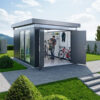 Foto ambiente Caseta CasaNova en gris oscuro de Biohort, se ve la caseta con doble puerta abierta con un hombre dentro arreglando una bicicleta, hay equipo de ciclista y otra bicicleta. Instalada sobre una losa de piedra junto a un camino del mismo material y rodeado de césped muy verde. Amplía tus horizontes con De Tropen®, ven a descubrir las posibilidades de personalización de la CasaNova. En la mayor tienda de muebles de jardín de la Costa del Sol.