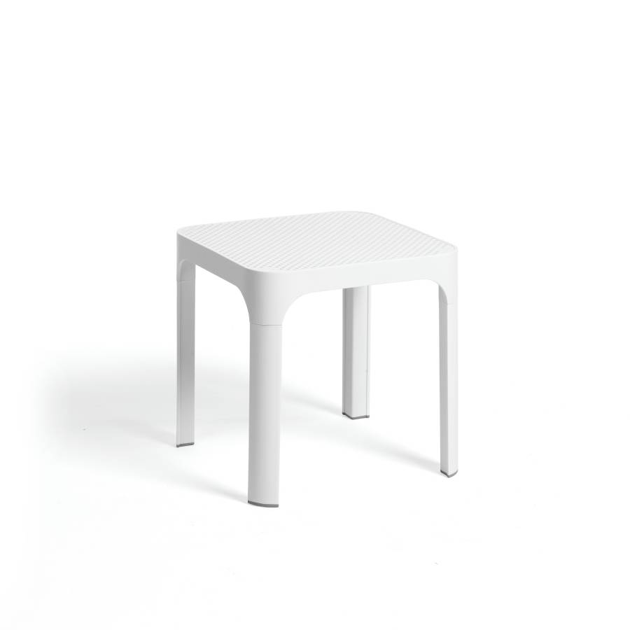 Mesa NET 40 Blanco de Nardi. Con el característico patrón calado de rombos de la serie NET. Cómpralo online en De Tropen la mayor tienda de muebles de jardín de Málaga.