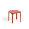 Mesa NET 40 Corallo de Nardi. Con el característico patrón calado de rombos de la serie NET. Cómpralo online en De Tropen la mayor tienda de muebles de jardín de Málaga.