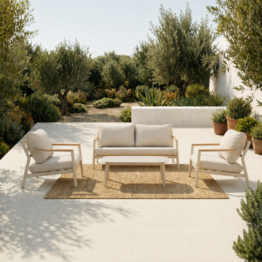 Conjunto Monti Kind. Foto de producto sobre fondo ambiente. Cómpralo online en De Tropen la mayor tienda de muebles de exterior de Málaga.